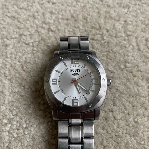 Roots Steel RS 101 stainless steel quartz mens watch - Picture 8 of 8